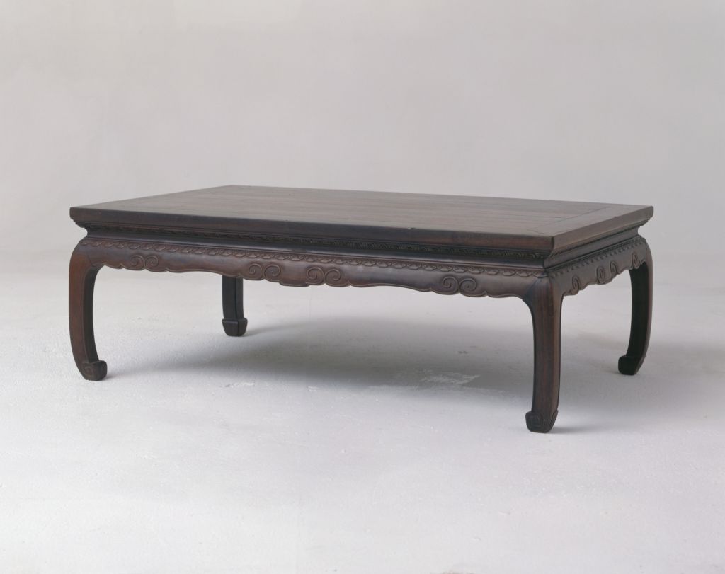 图片[1]-Red sandalwood carving cloud pattern kang table-China Archive